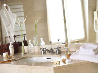 Hotel Royal Champs Elysees